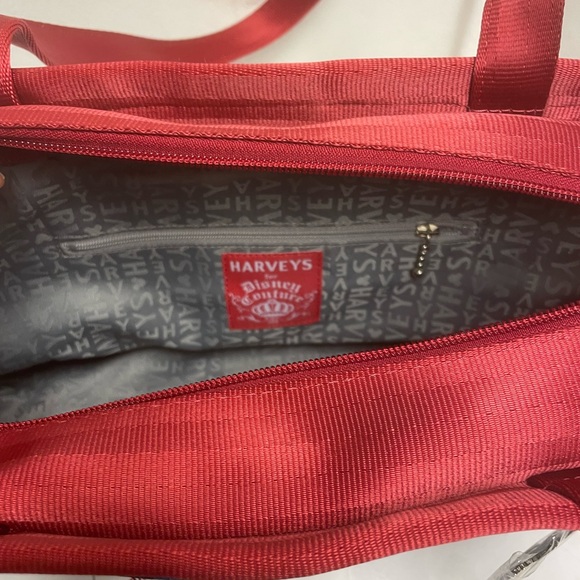 Harveys Disney Mickey Loves Minnie Classic Boyfriend Seatbelt Purse Shoulder Bag - Picture 7 of 10